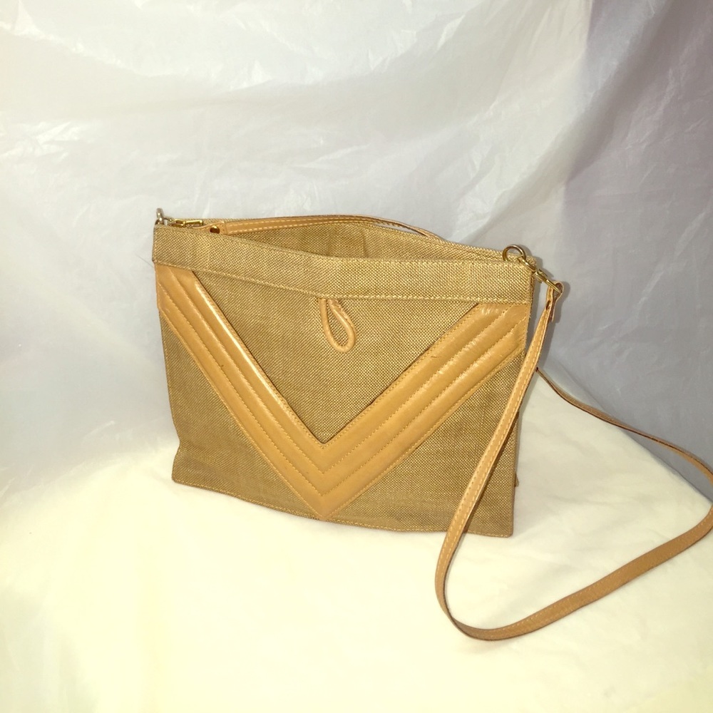 Bonwit Teller  Vintage  Bag made in  Italy